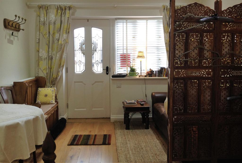 דולגלאו Snowdonia Snug - Studio Style Accommodation מראה חיצוני תמונה